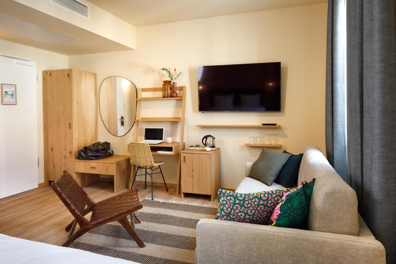 Junior Suite,1297952845:JPEG