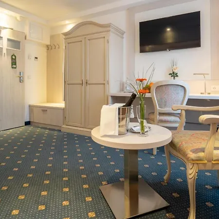 St. Georg - Business Hotel-3